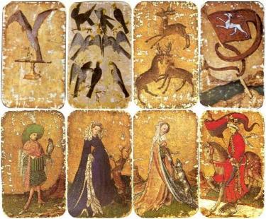 Игры на костях - какими были первые карточные колоды? 